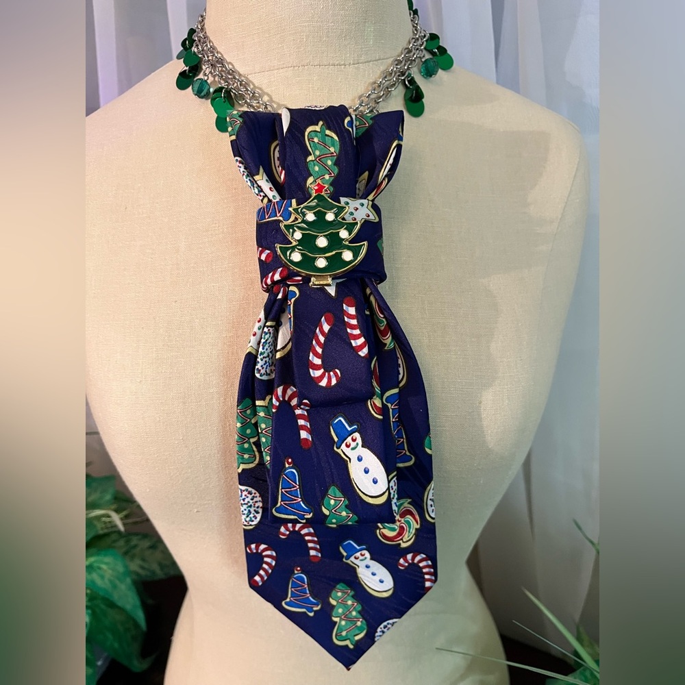 Festive Holiday Necktie Necklace & Brooch